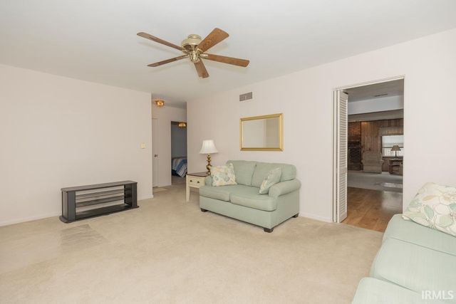 1309 S Saint James Boulevard, Evansville, IN 47714