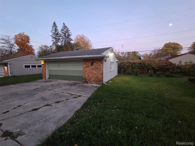 19366 Woodworth, Redford Charter Township, MI 48240