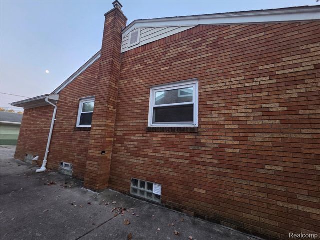 19366 Woodworth, Redford Charter Township, MI 48240