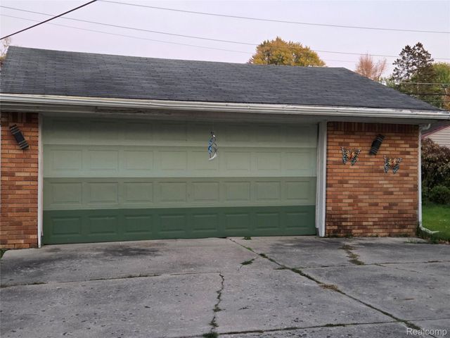 19366 Woodworth, Redford Charter Township, MI 48240