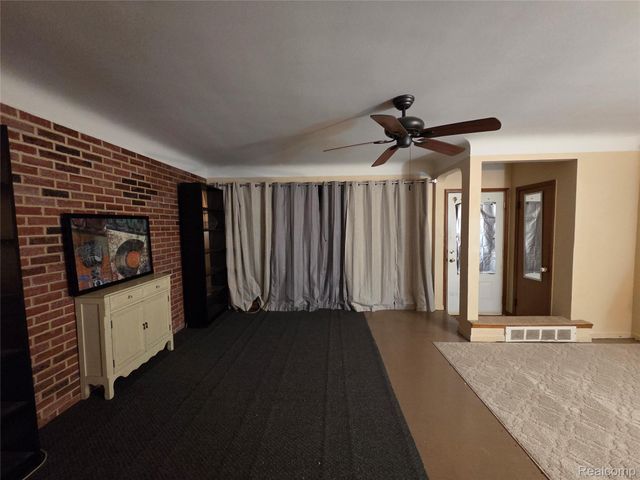 19366 Woodworth, Redford Charter Township, MI 48240