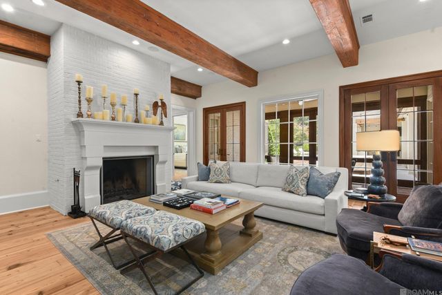 6204 Province Ln, Baton Rouge, LA 70808