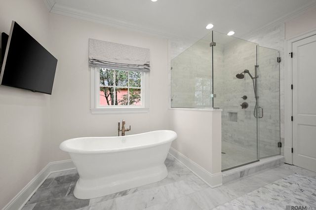 6204 Province Ln, Baton Rouge, LA 70808