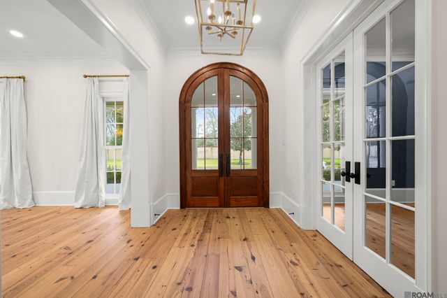 6204 Province Ln, Baton Rouge, LA 70808