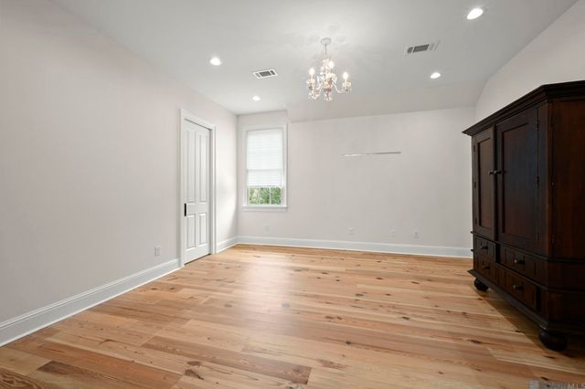 6204 Province Ln, Baton Rouge, LA 70808