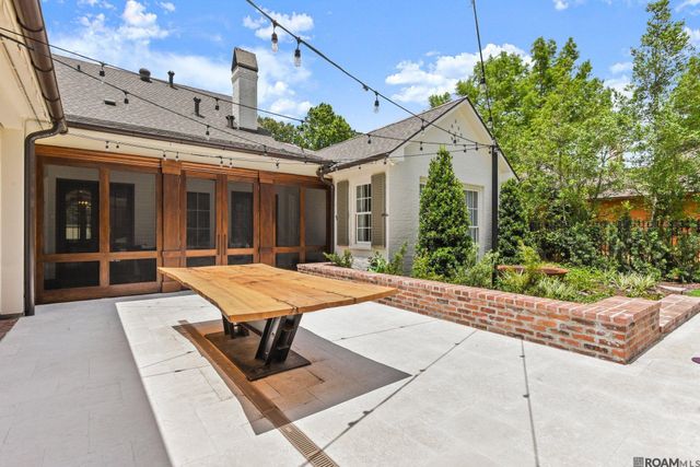 6204 Province Ln, Baton Rouge, LA 70808