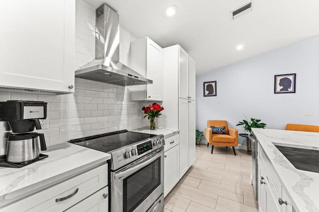 9702 Harbour Lake Circle, Boynton Beach, FL 33437