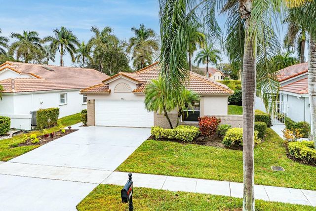 9702 Harbour Lake Circle, Boynton Beach, FL 33437