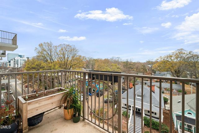 222 Glenwood Avenue 607, Raleigh, NC 27603