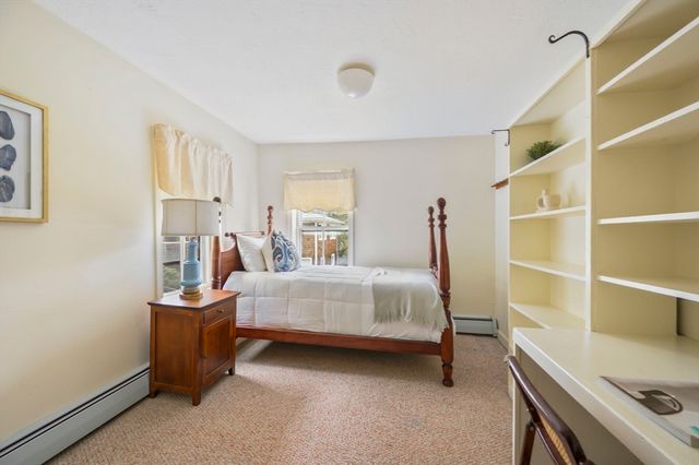 5 Telegraph Avenue, Hull, MA 02045