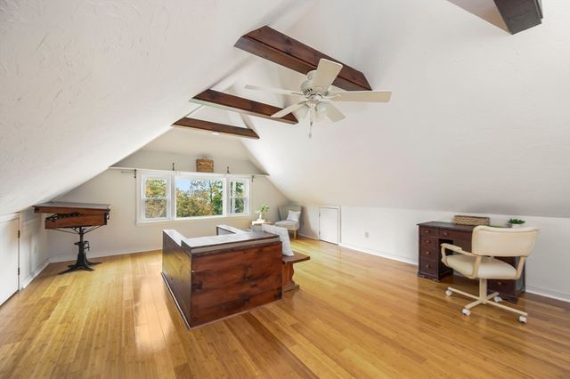 5 Telegraph Avenue, Hull, MA 02045