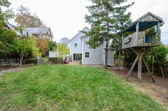 5 Telegraph Avenue, Hull, MA 02045