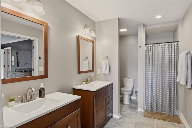3611 Hunting Ridge Drive, High Point, NC 27265