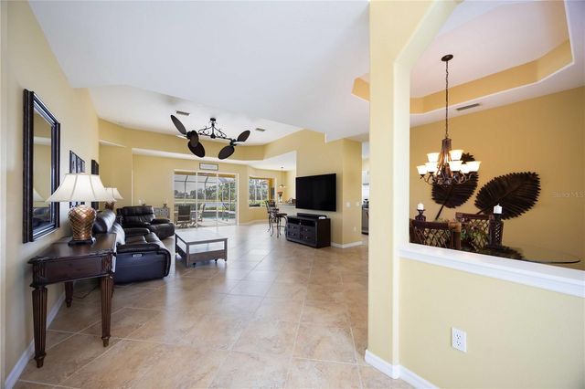 5725 WHITE JASMINE WAY, North Port, FL 34287