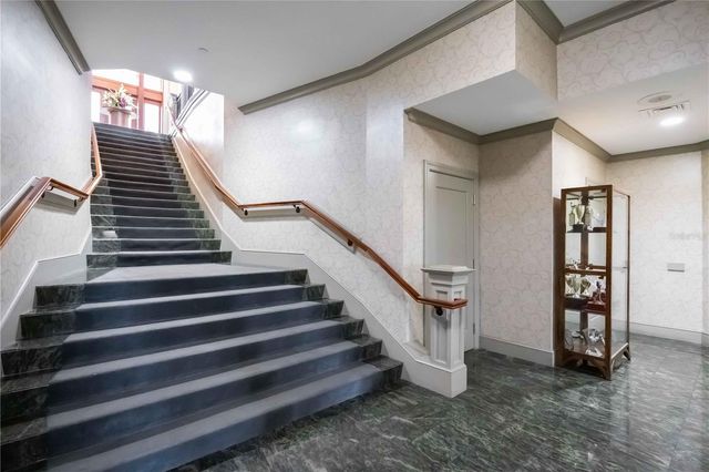 5725 WHITE JASMINE WAY, North Port, FL 34287