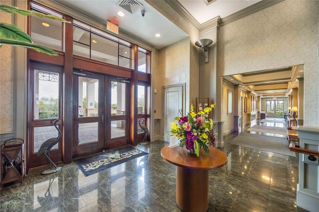 5725 WHITE JASMINE WAY, North Port, FL 34287