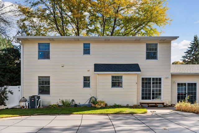 5041 Wood Avenue, White Bear Lake, MN 55110