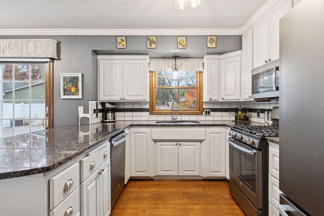 5041 Wood Avenue, White Bear Lake, MN 55110