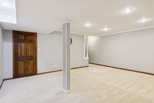 5041 Wood Avenue, White Bear Lake, MN 55110