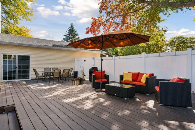 5041 Wood Avenue, White Bear Lake, MN 55110