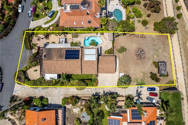 33132 Valle Road, San Juan Capistrano, CA 92675