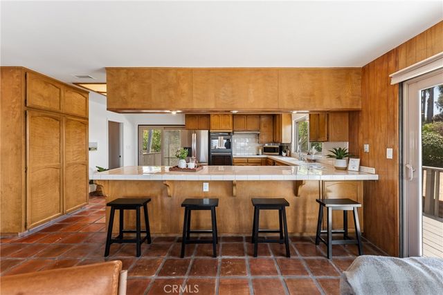 33132 Valle Road, San Juan Capistrano, CA 92675