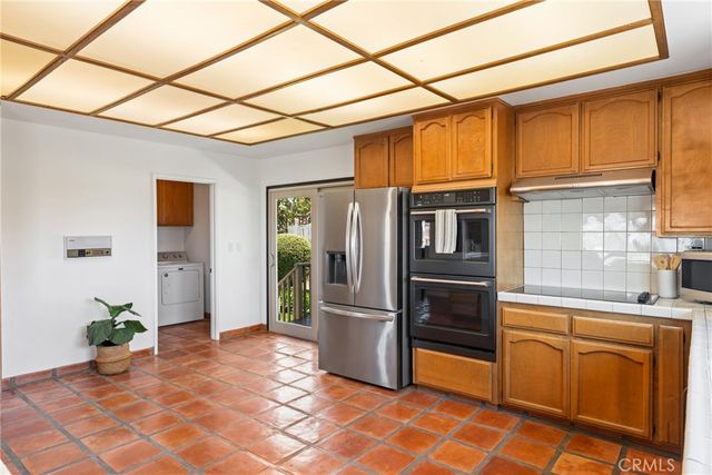 33132 Valle Road, San Juan Capistrano, CA 92675