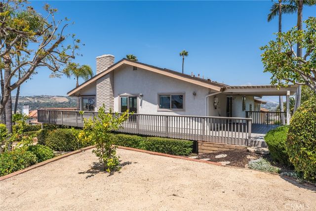 33132 Valle Road, San Juan Capistrano, CA 92675