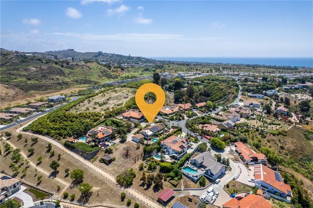 33132 Valle Road, San Juan Capistrano, CA 92675