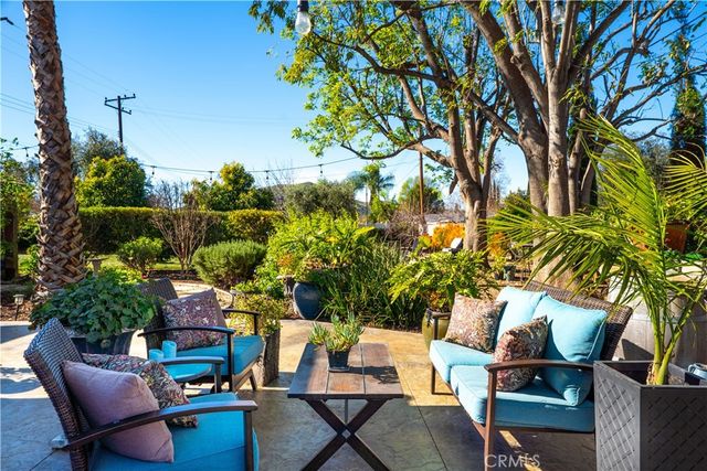 1335 El Monte Drive, Simi Valley, CA 93065