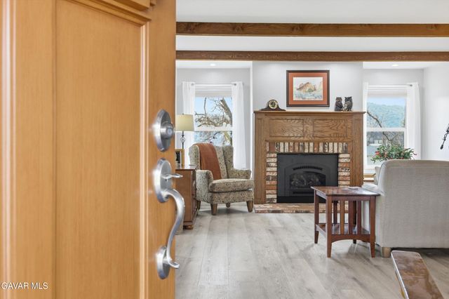 29210 Greenwater Drive, Tehachapi, CA 93561