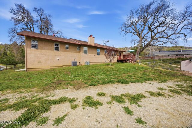 29210 Greenwater Drive, Tehachapi, CA 93561
