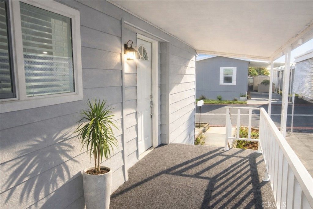 19361 Brookhurst Street 184, Huntington Beach, CA 92646