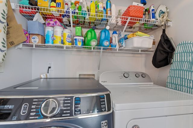 2045 Barretts Ridge Dr, Murfreesboro, TN 37130