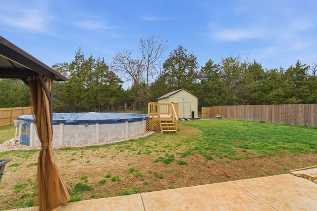 2045 Barretts Ridge Dr, Murfreesboro, TN 37130