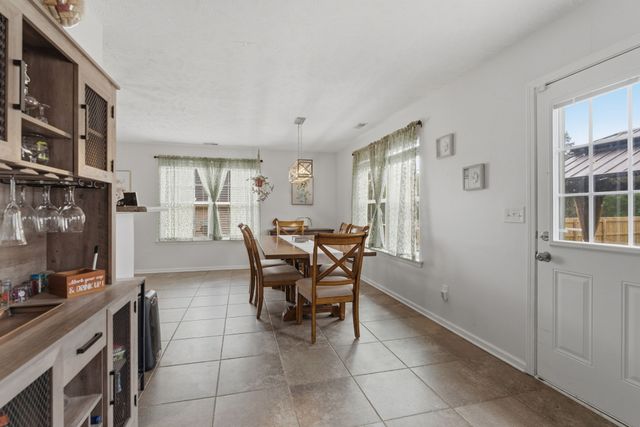 2045 Barretts Ridge Dr, Murfreesboro, TN 37130