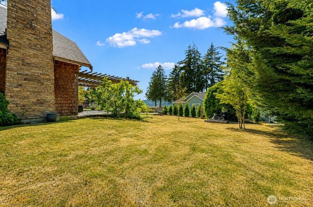 516 1st Street, Steilacoom, WA 98388