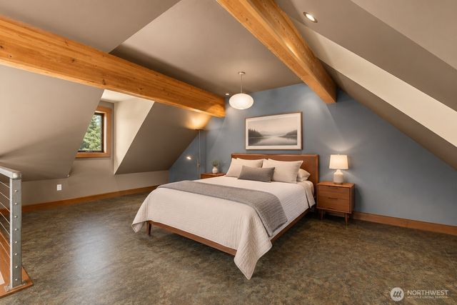 516 1st Street, Steilacoom, WA 98388