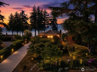 516 1st Street, Steilacoom, WA 98388