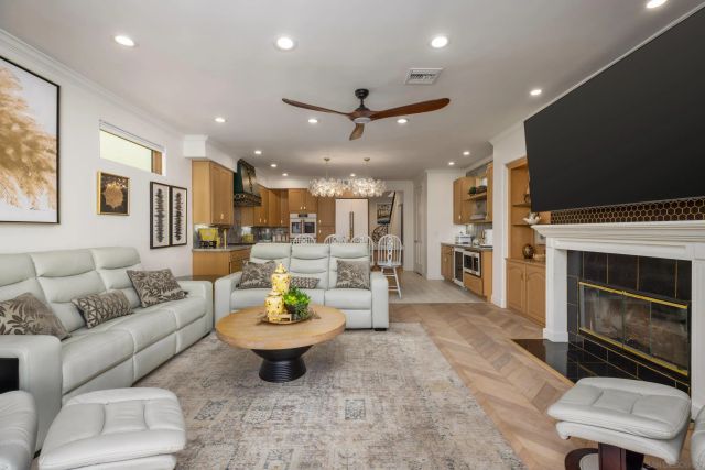 331 Alameda Blvd, Coronado, CA 92118