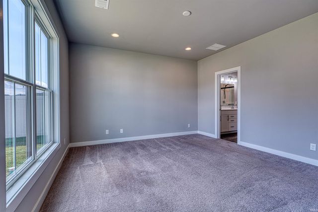 9919 Massey Drive, Evansville, IN 47725