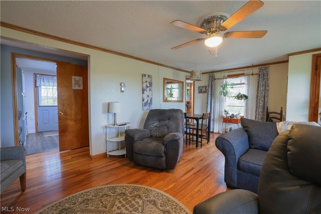 961 Wall Road, Wadsworth, OH 44281