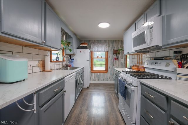 961 Wall Road, Wadsworth, OH 44281