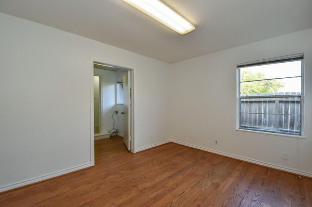 5508 Jessamine Street, Houston, TX 77081