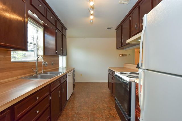 5508 Jessamine Street, Houston, TX 77081