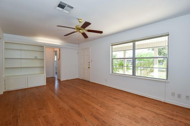 5508 Jessamine Street, Houston, TX 77081