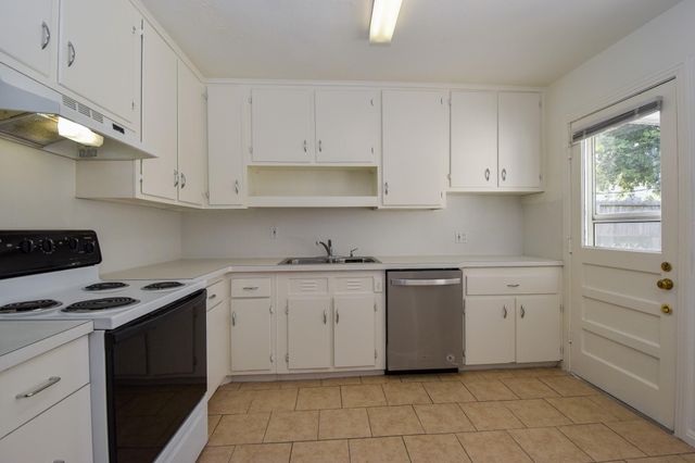5508 Jessamine Street, Houston, TX 77081