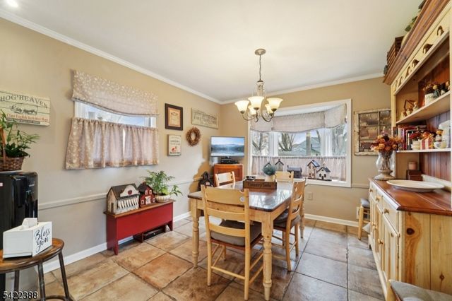 15 Ella Ln, Wayne Twp., NJ 07470