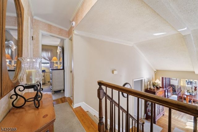 15 Ella Ln, Wayne Twp., NJ 07470