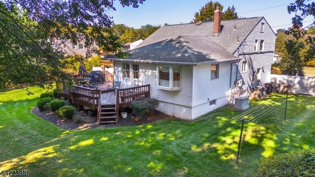 15 Ella Ln, Wayne Twp., NJ 07470